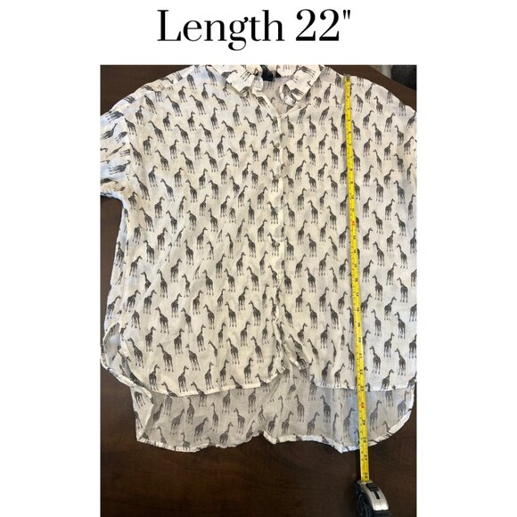 H&M Sheer Cotton Giraffe Print Button Down Shirt Women’s Black White Size 8 - Picture 5 of 11